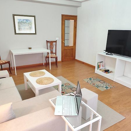 Piso De Alba Apartment Chantada Ngoại thất bức ảnh